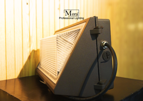 Wall Pack Light Tampak Samping